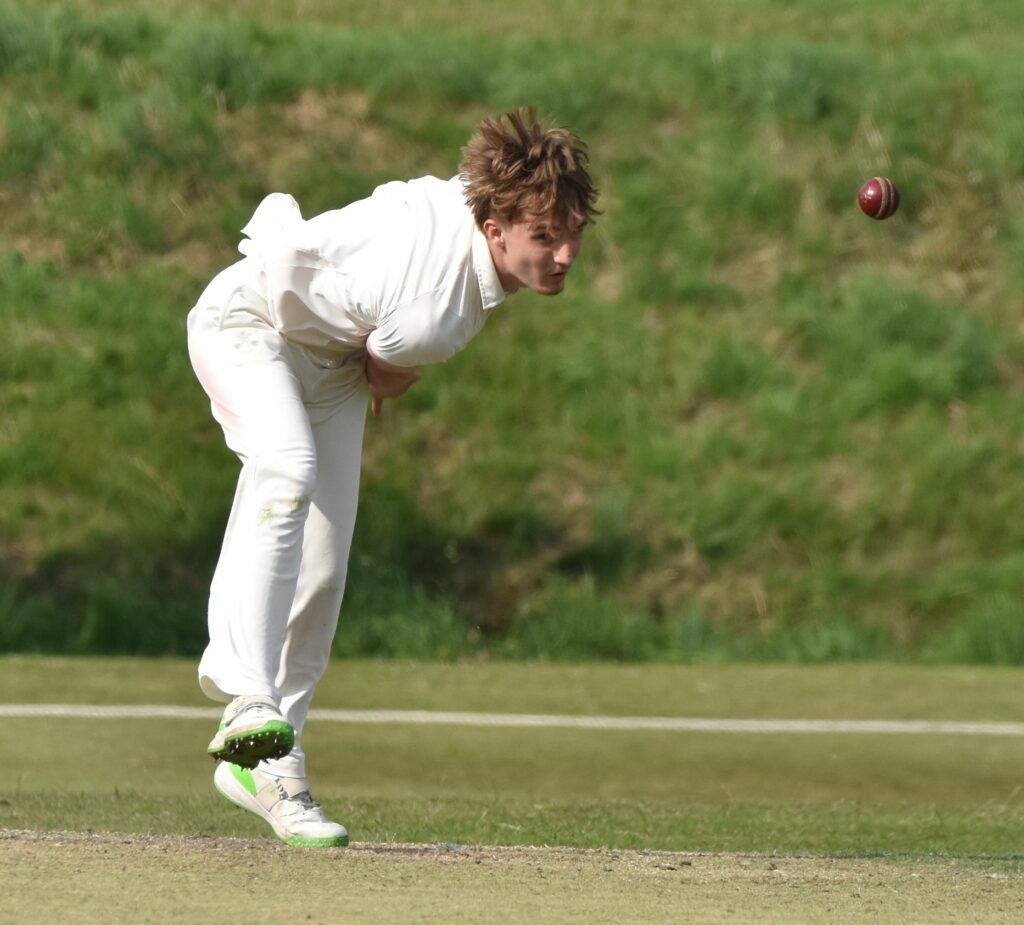 Charlie Eaton bowls