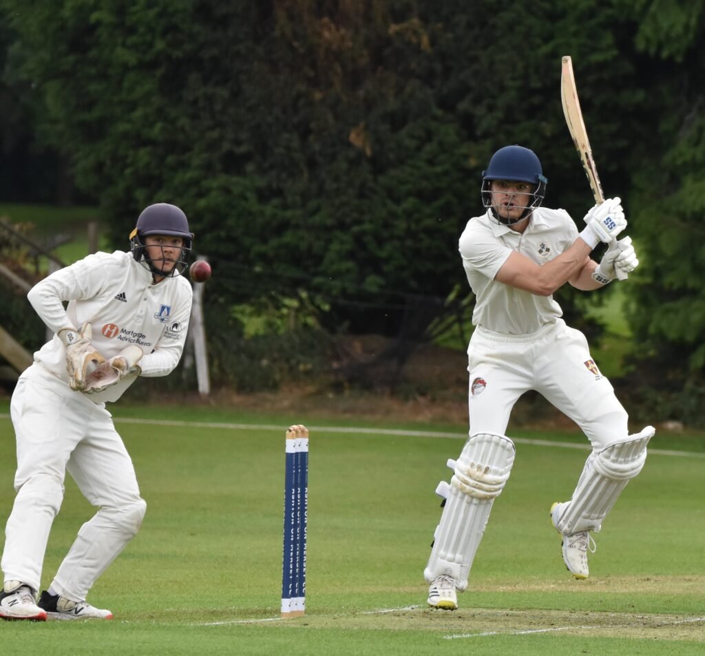 Harris Yassin bats